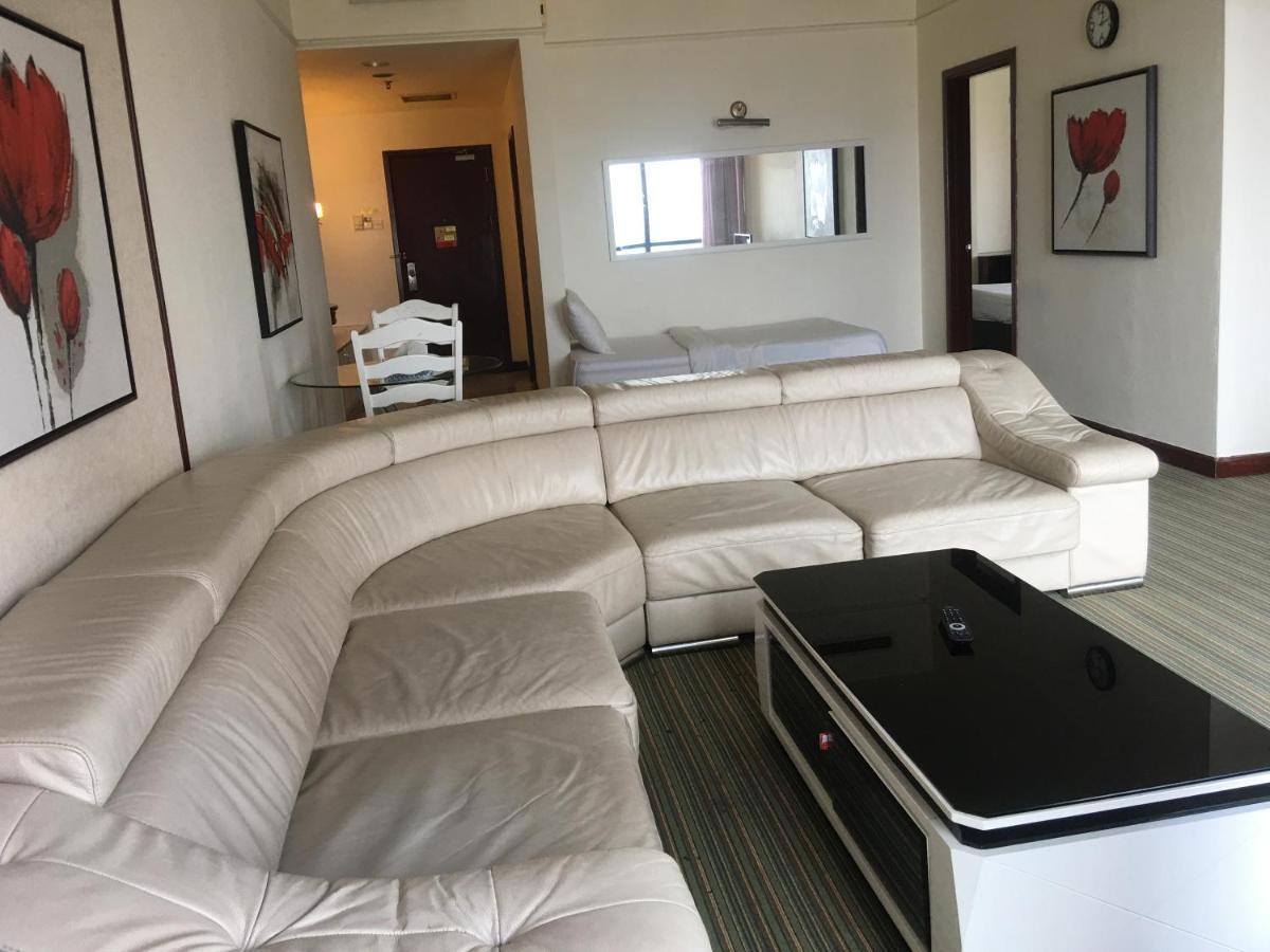 Sabah Suites At Times Square Kl Куала-Лумпур Екстер'єр фото