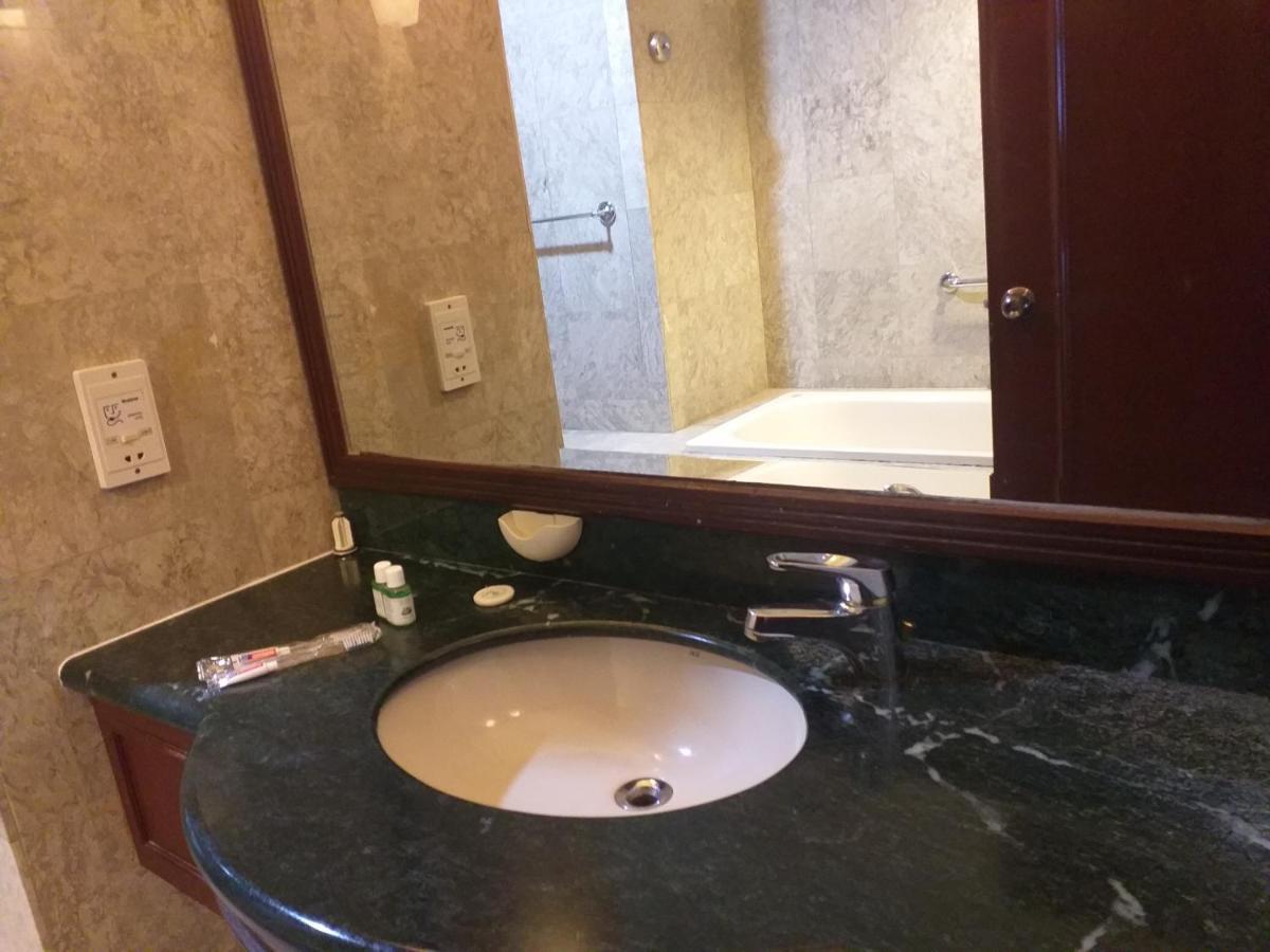 Sabah Suites At Times Square Kl Куала-Лумпур Екстер'єр фото